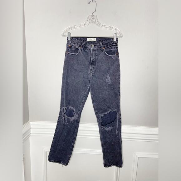 Abercrombie & Fitch The 90s Straight Ultra High Rise Size 6 Distressed - Picture 1 of 4
